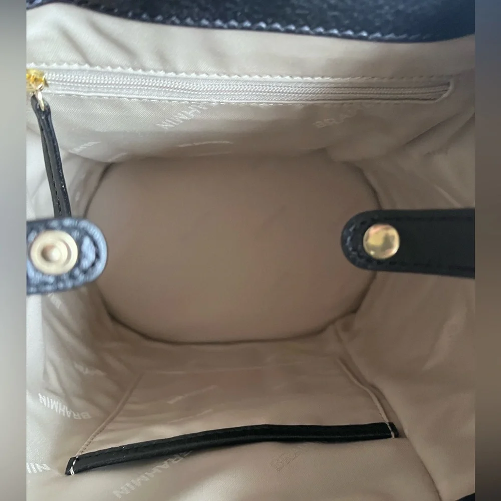 NWT Brahmin Maddie Sling Backpack in BLACK GRYPHON